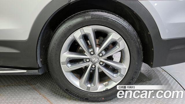 2015 Hyundai Maxcruz Diesel(e-VGT) 2.2 2WD Exclusive, photograph 7
