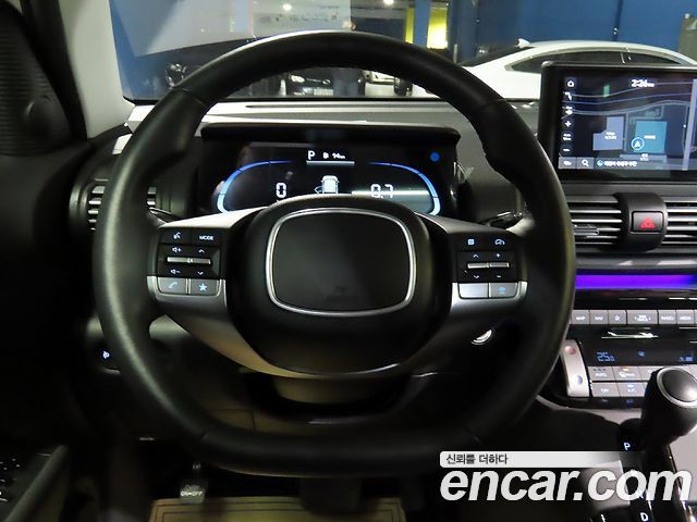 Hyundai Casper Modern — photo 1 of 20
