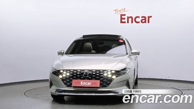 Hyundai Grandeur 2.5 — photo 1 of 20