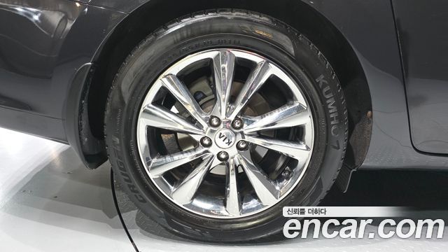 2018 Kia Canival 9-Seater Prstige, photograph 1