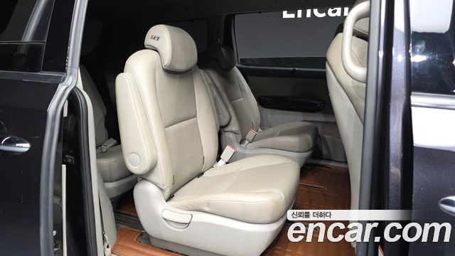 2018 Kia Canival 9-Seater Prstige, photograph 8