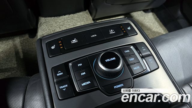 Hyundai Genesis G330 Modern AWD — photo 1 of 21