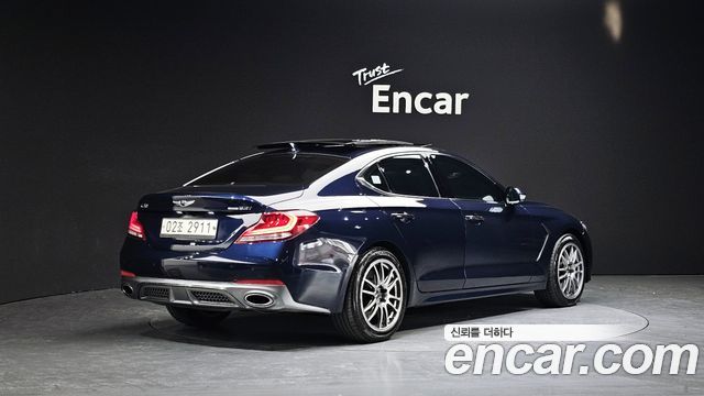 Genesis G70 3.3T Sport AWD — photo 1 of 20
