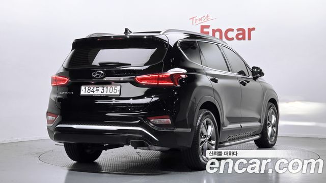 Hyundai Santafe Gasoline 2.0T 2WD — photo 1 of 20