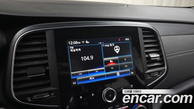 Renault-KoreaSamsung SM6 2.0 LPe LE (Disabled) — photo 1 of 30