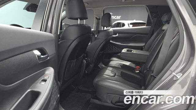 Hyundai Santafe Gasoline 2.5T 2WD — photo 1 of 20