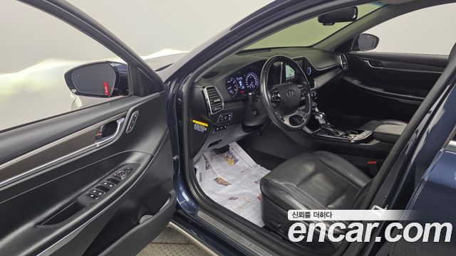 Hyundai Grandeur 2.4 Premium — photo 1 of 20