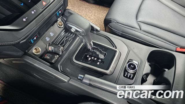 KG_Mobility_Ssangyong Musso Diesel 2.2 4WD — photo 1 of 30