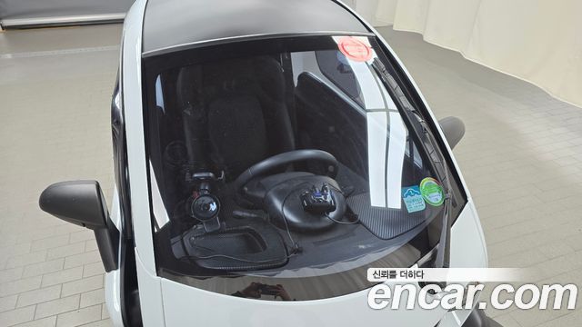 2020 Renault-KoreaSamsung Twizy Life(2-Seater), photograph 11