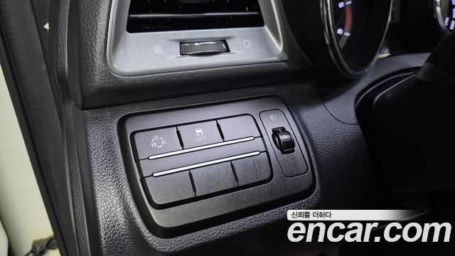 2018 KG_Mobility_Ssangyong TIBOLI Diesel GearⅡ 2WD, photograph 5