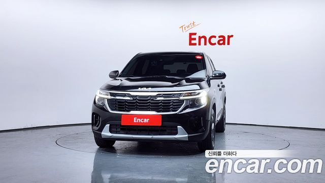 Kia Seltos Gasoline 2.0 2WD — photo 1 of 30