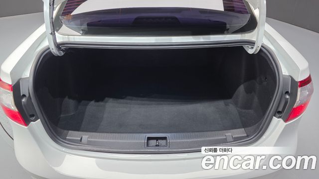 Renault-KoreaSamsung SM3 SE — photo 1 of 31
