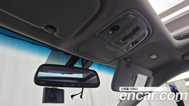 Kia Sportage Diesel 1.7 2wd Noblesse — photo 1 of 32