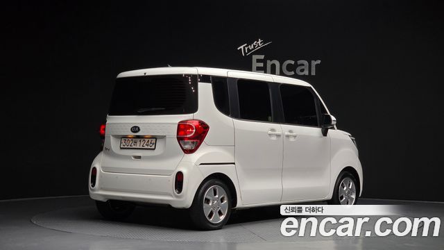Kia RAY Trendy — photo 1 of 30
