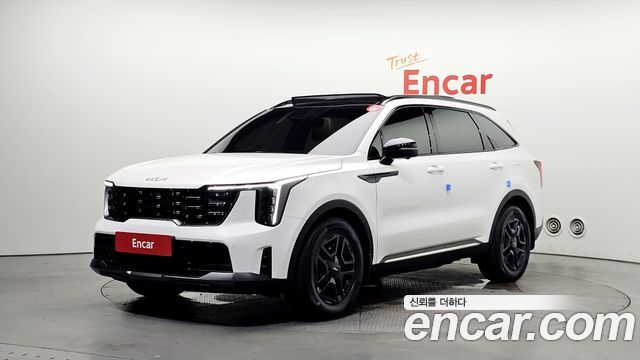 Kia Sorento HEV 1.6 4WD — photo 1 of 20
