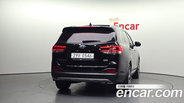 2016 Kia Sorento Diesel 2.0 4WD, photograph 4