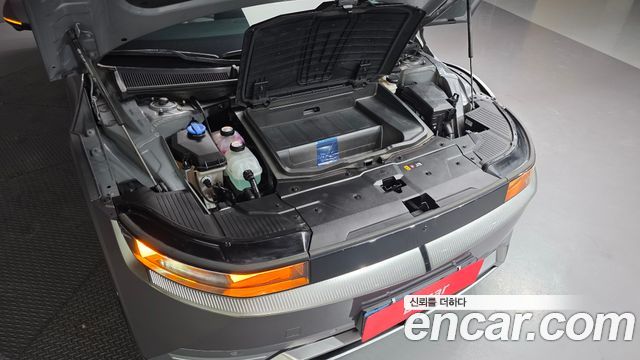 2021 Hyundai Ioniq5 Long Range AWD, photograph 4