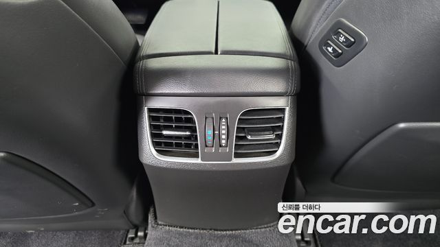 Hyundai Genesis G330 Premium — photo 1 of 30