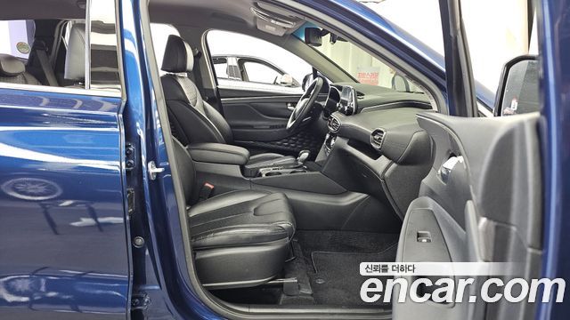 Hyundai Santafe Diesel 2.0 2WD — photo 1 of 34
