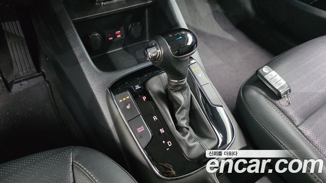 Kia K3 Trendy — photo 1 of 29