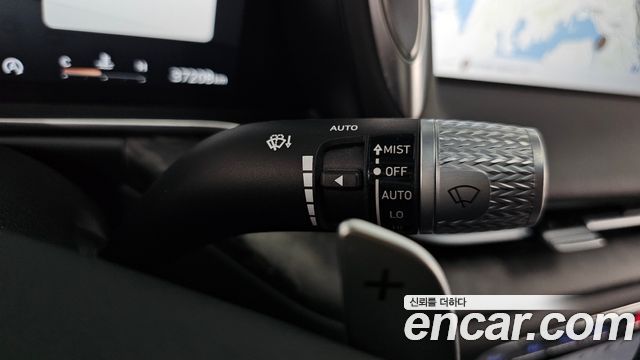 Genesis G90 Gasoline 3.5 Turbo AWD — photo 1 of 34