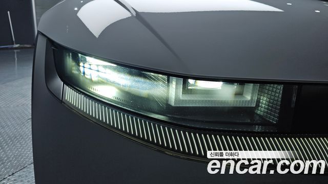 Hyundai Ioniq5 Long Range AWD — photo 1 of 30