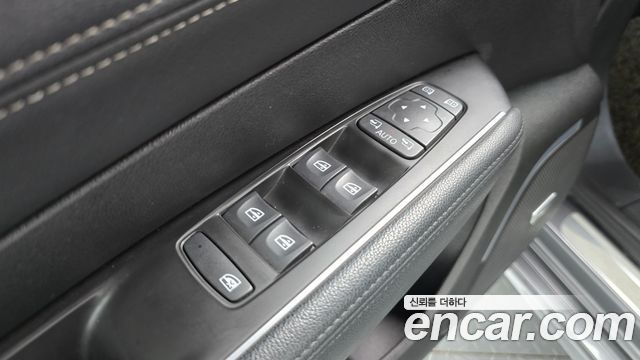 Renault-KoreaSamsung SM6 1.5 dCi LE — photo 1 of 20