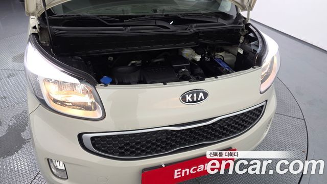 Kia RAY Luxury — photo 1 of 26