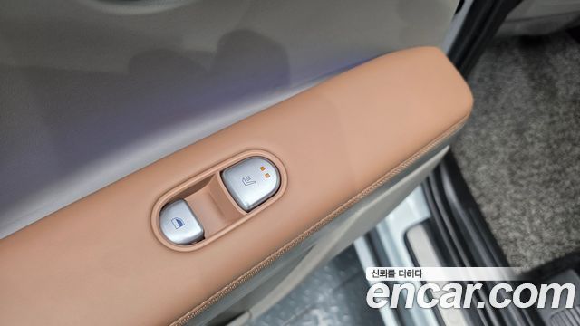 Hyundai Ioniq5 Long Range AWD — photo 1 of 35