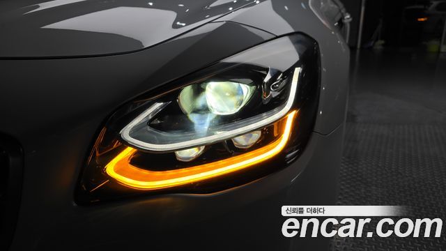 Kia K9 3.8 AWD Structure Change (Bi-Fuel) — photo 1 of 33
