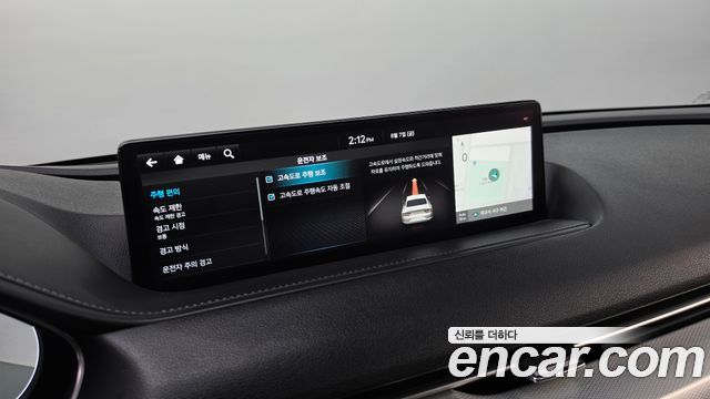 Genesis G80 e-AWD — photo 1 of 31