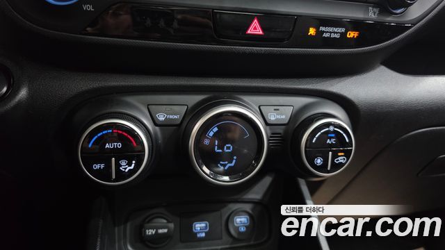 2020 Hyundai Venue 1.6 Modern, photograph 4