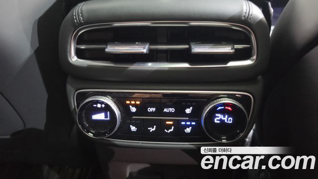 Genesis GV80 3.0 Diesel AWD — photo 1 of 36