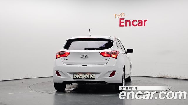 Hyundai i30 Diesel 1.6 VGT PYL — photo 1 of 30