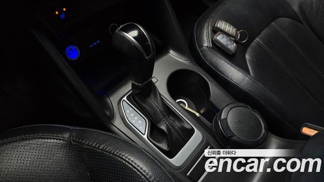 2014 Hyundai Tucson Diesel(e-VGT) 2WD, photograph 8