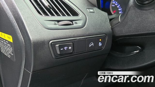 2014 Hyundai Tucson Diesel(e-VGT) 2WD, photograph 4