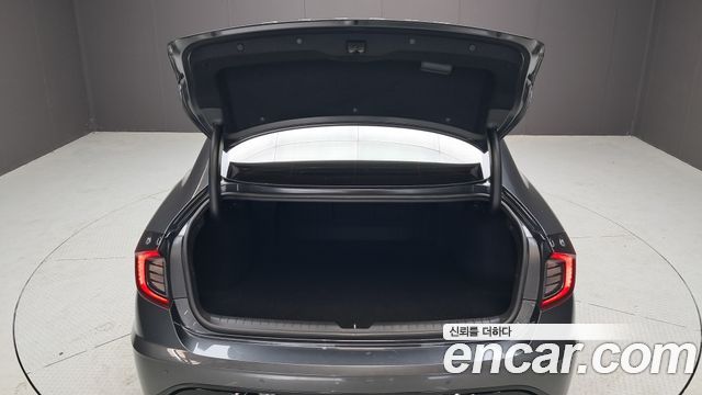 Hyundai Sonata 2.0 — photo 1 of 31