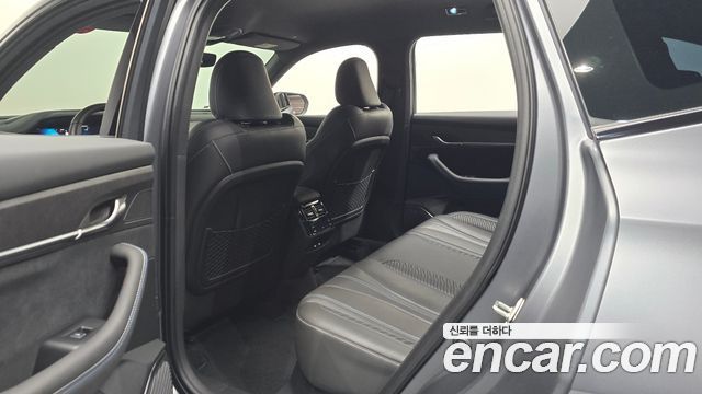 Renault-KoreaSamsung Grand Koleos 2.0 Esprit Alpine 2WD — photo 1 of 31