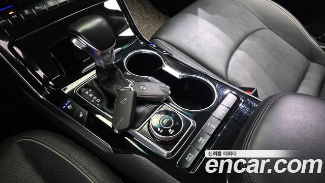 2021 Kia Mohave Diesel 3.0 4WD 5-Seater, photograph 11