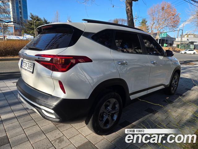Kia Seltos Gasoline 1.6 Turbo 2WD — photo 1 of 20