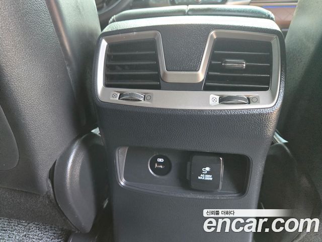 KG_Mobility_Ssangyong Rexton Diesel 2.2 4WD — photo 1 of 20