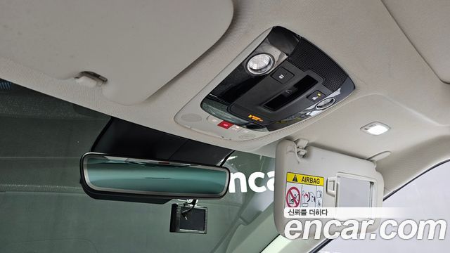 Kia EV6 Long Range — photo 1 of 35