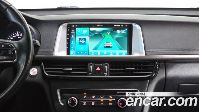 Kia K5 LPI MX — photo 1 of 20