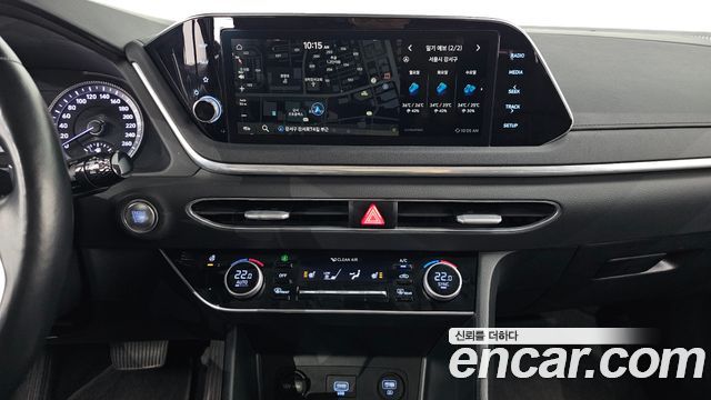 Hyundai Sonata 2.0 LPG(rental car) — photo 1 of 20