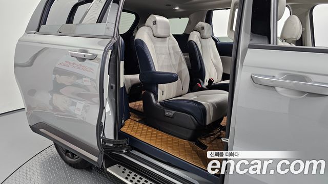 2024 Kia Canival HEV 9seater Gravity, photograph 1