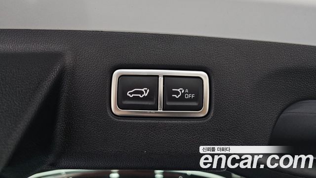 Kia Sorento HEV 1.6 2WD — photo 1 of 31