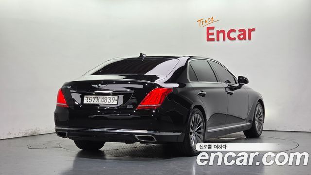 Genesis EQ900 3.8 GDI AWD — photo 1 of 20