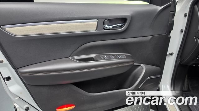 Renault-KoreaSamsung QM6 2.0 LPe Premiere 2WD — photo 1 of 30