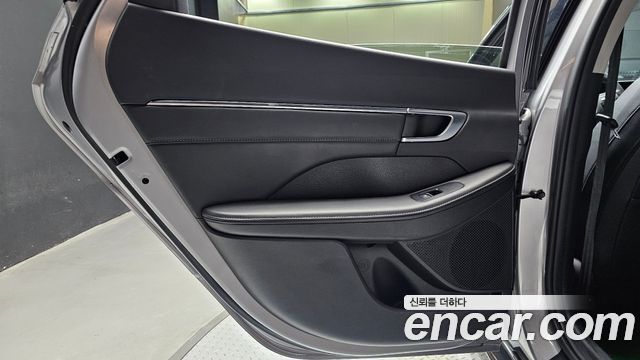 Hyundai Sonata 2.0 LPG(Taxi) — photo 1 of 29