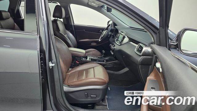 2017 Kia Sorento Diesel 2.0 2WD, photograph 5